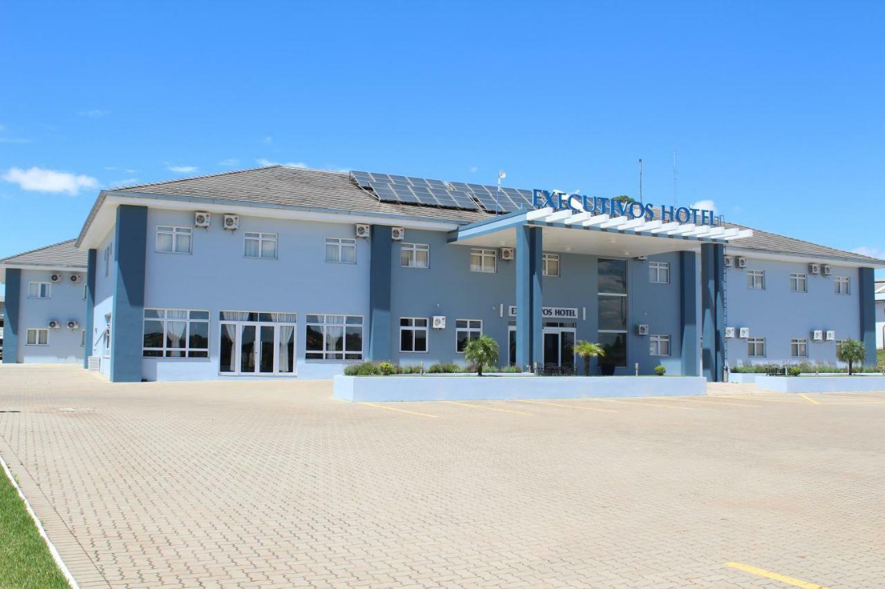 Executivos Hotel كروز ألتا المظهر الخارجي الصورة
